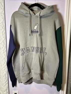 Kangol Men’s Y2K Light Gray Hoodie with Navy and Forest Green Sleeves Size XXL